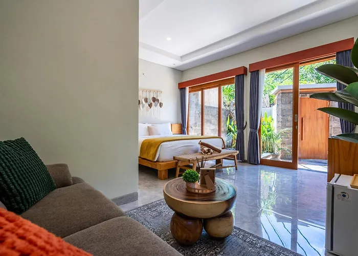 Semar Villa, A Cozy With A Private Pool, Bali * Legian