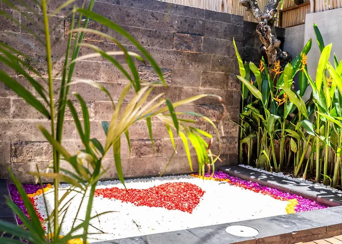 Semar Villa, A Cozy With A Private Pool, Bali *